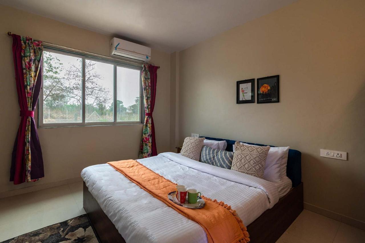 Aqua & Sage By Stayvista - Riverside Villa With Pool & Terrace Karjat Εξωτερικό φωτογραφία